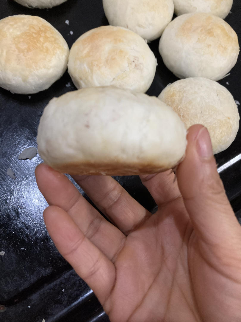 复制街头火爆的紫米酥饼