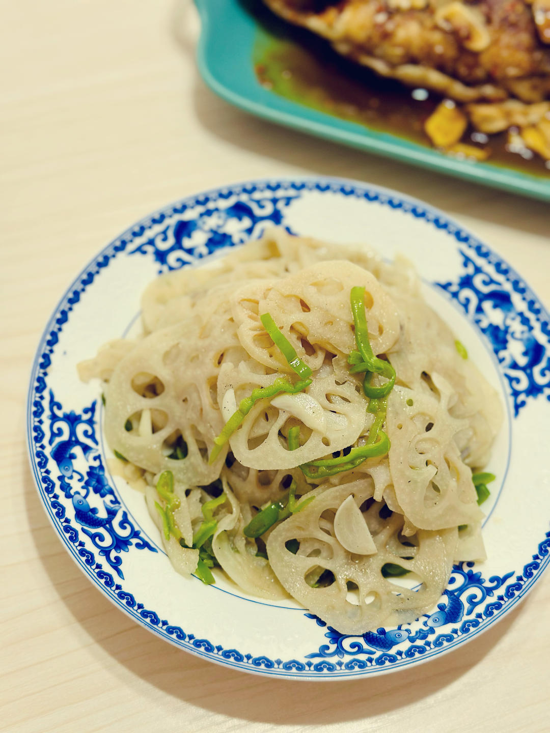 滑炒藕片