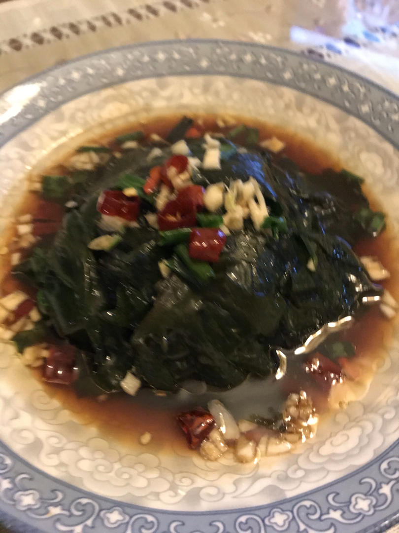 美味简单的凉拌嫩海带苗