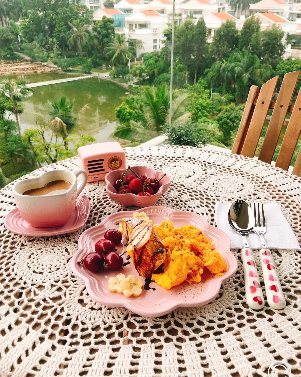 快手早餐香蕉吐司卷