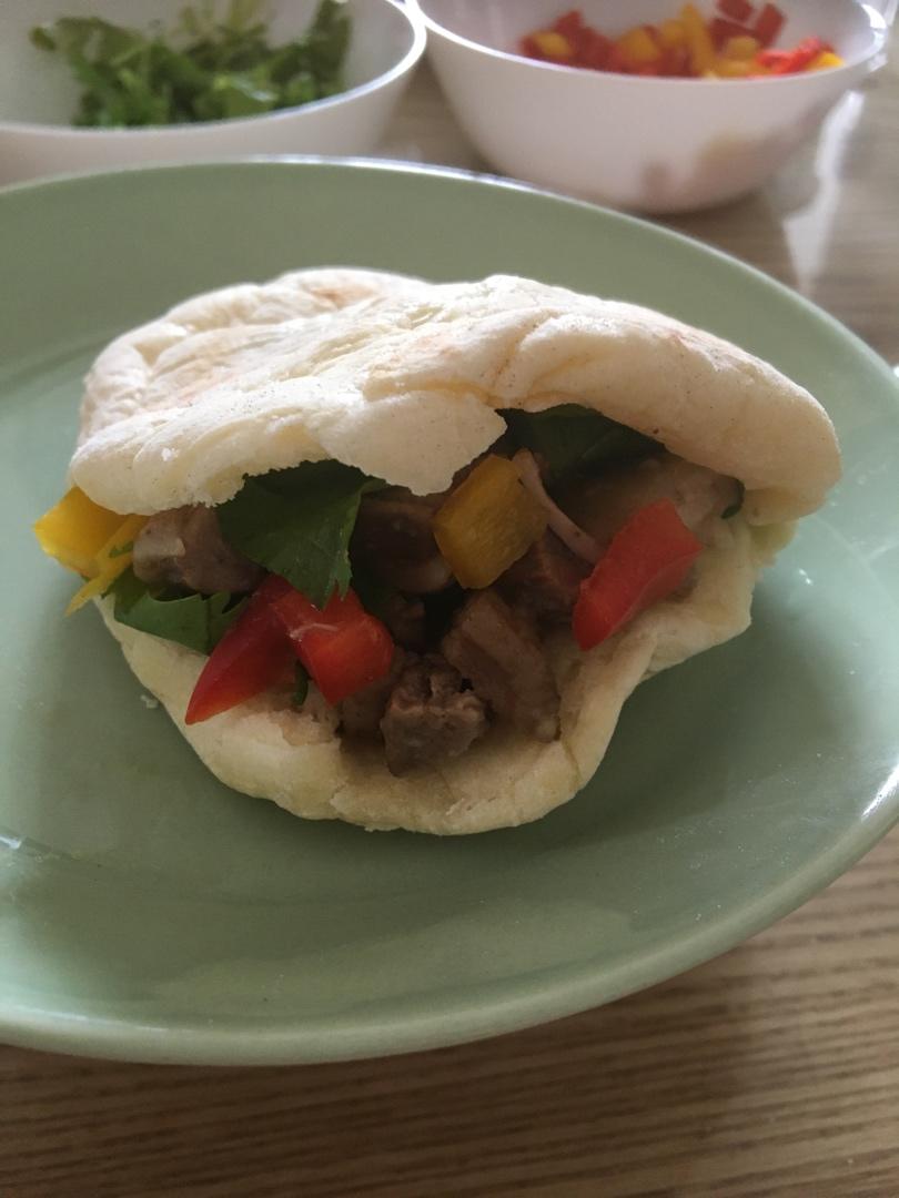 肉夹馍(白吉馍的制作)