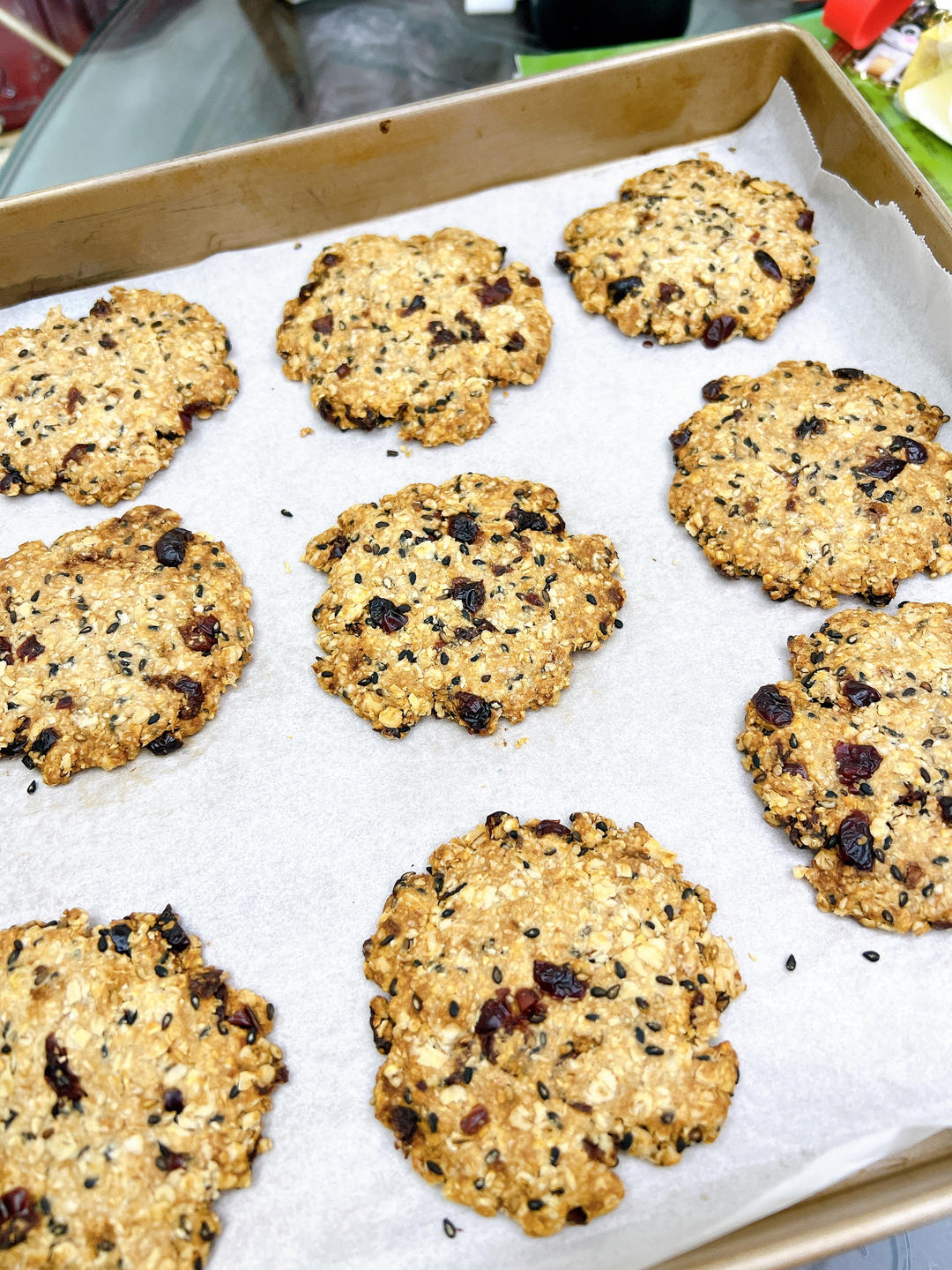素食:有机燕麦芝麻大饼干
