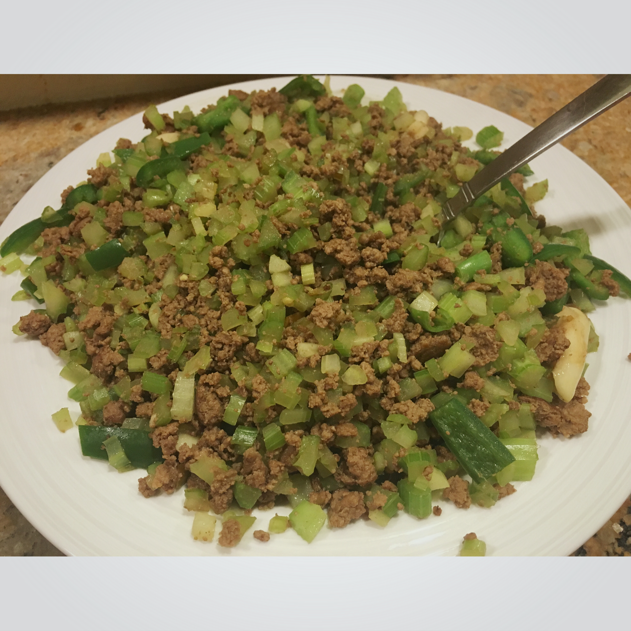 芹菜牛肉末「下饭神器」