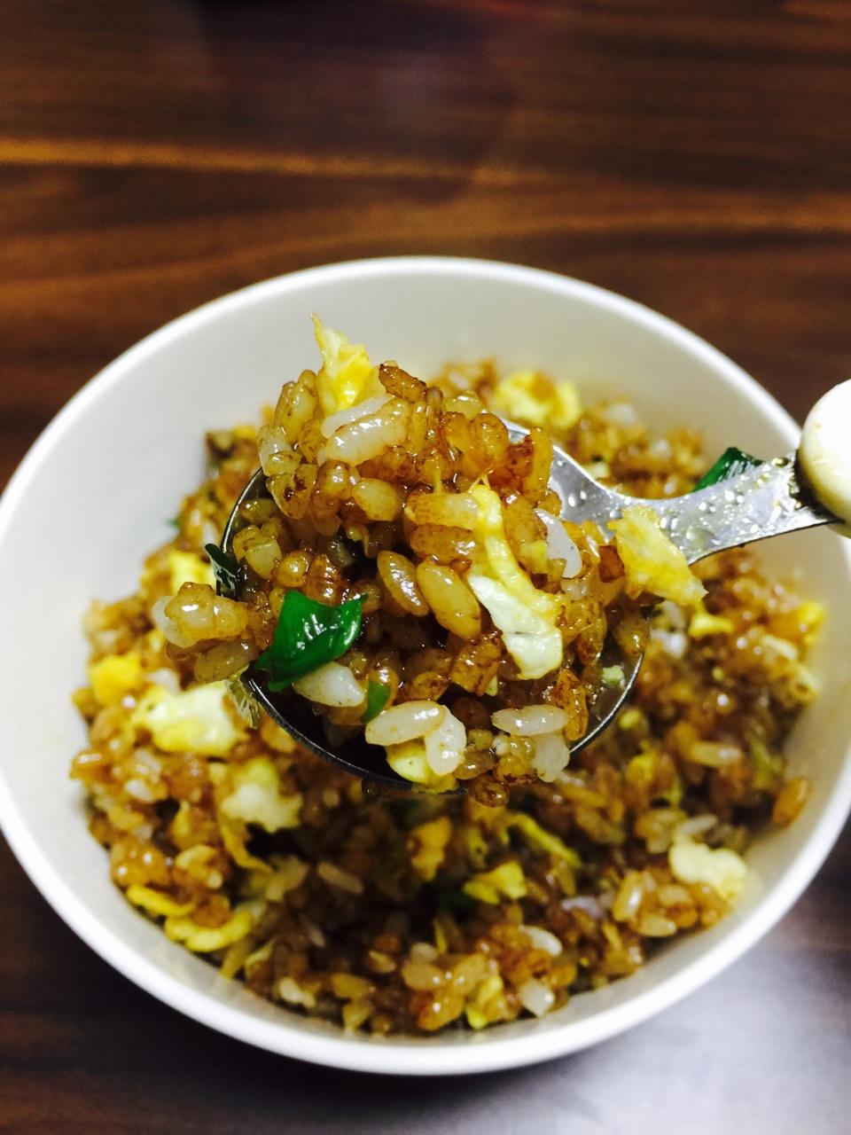 酱油炒饭(超级简单)