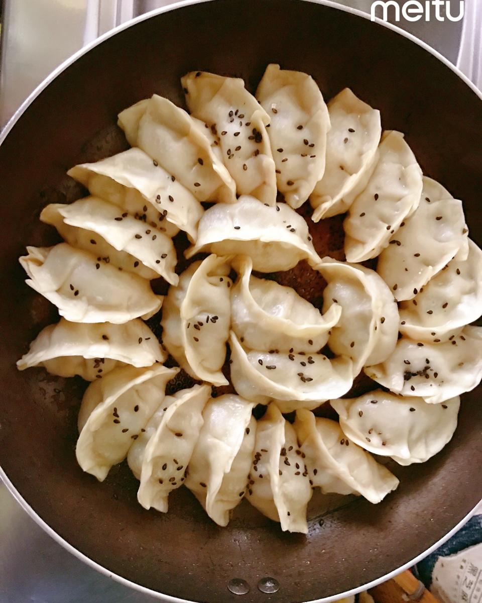 脆底煎饺