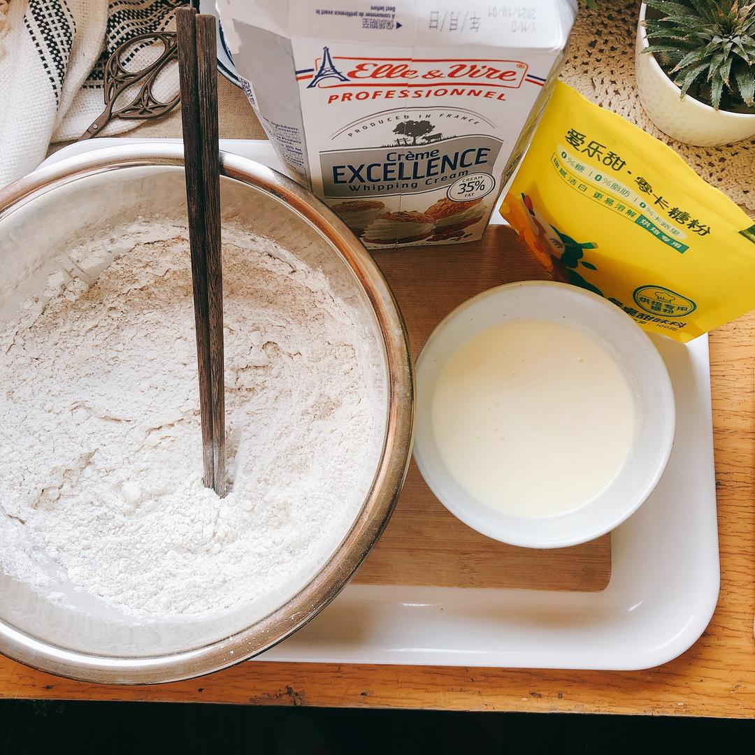 纯奶手撕吐司的做法 步骤1