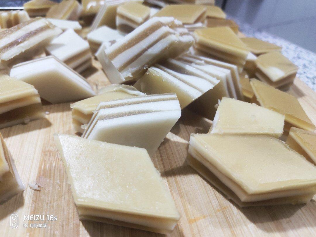 Q弹椰汁千层糕（马蹄糕）