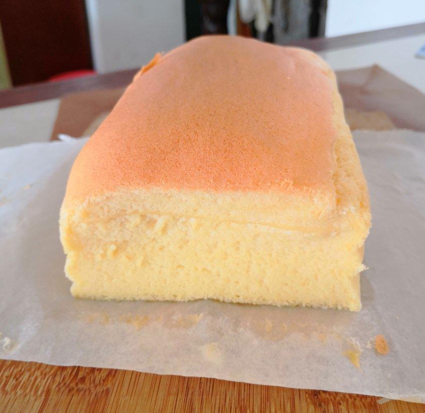 堪比柯基屁股
爆浆芝士🧀古早蛋糕