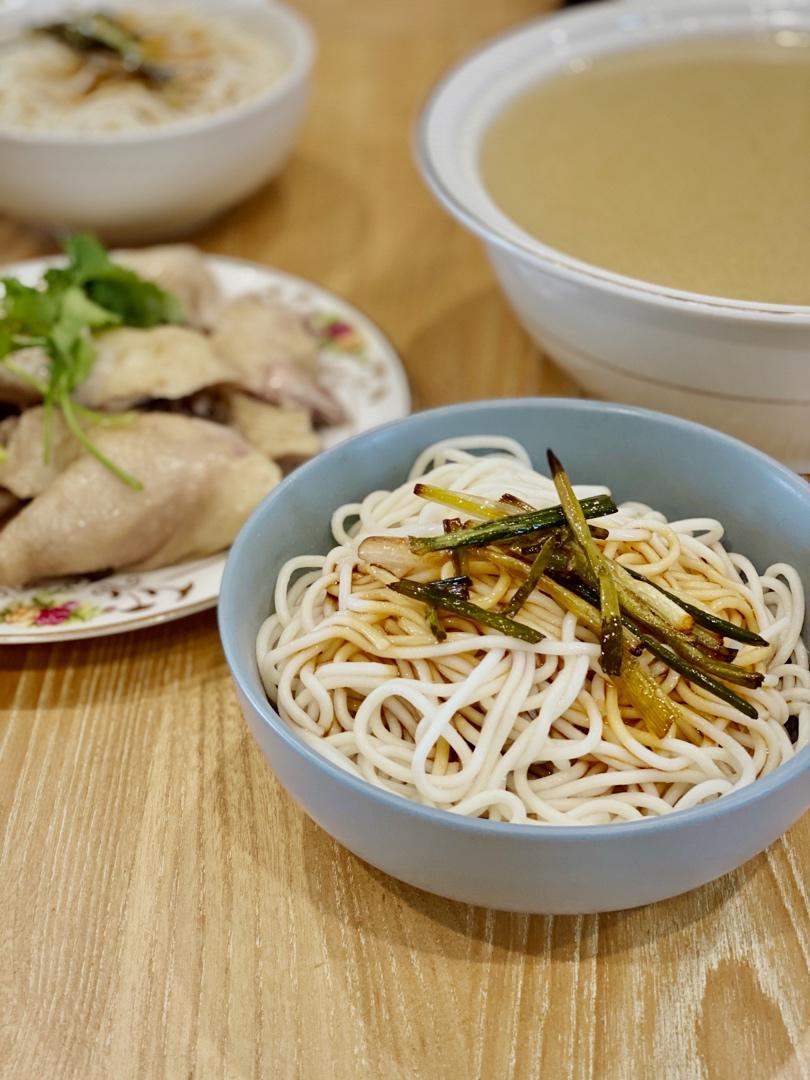 葱油拌面Spring Onion Noodles