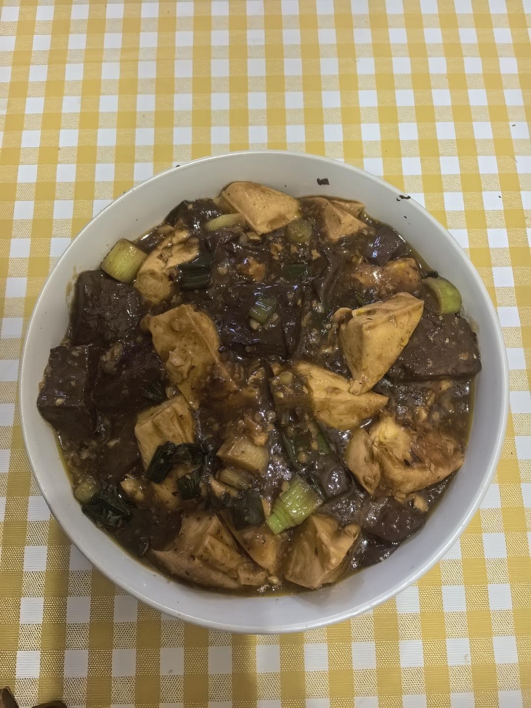 猪血烧豆腐