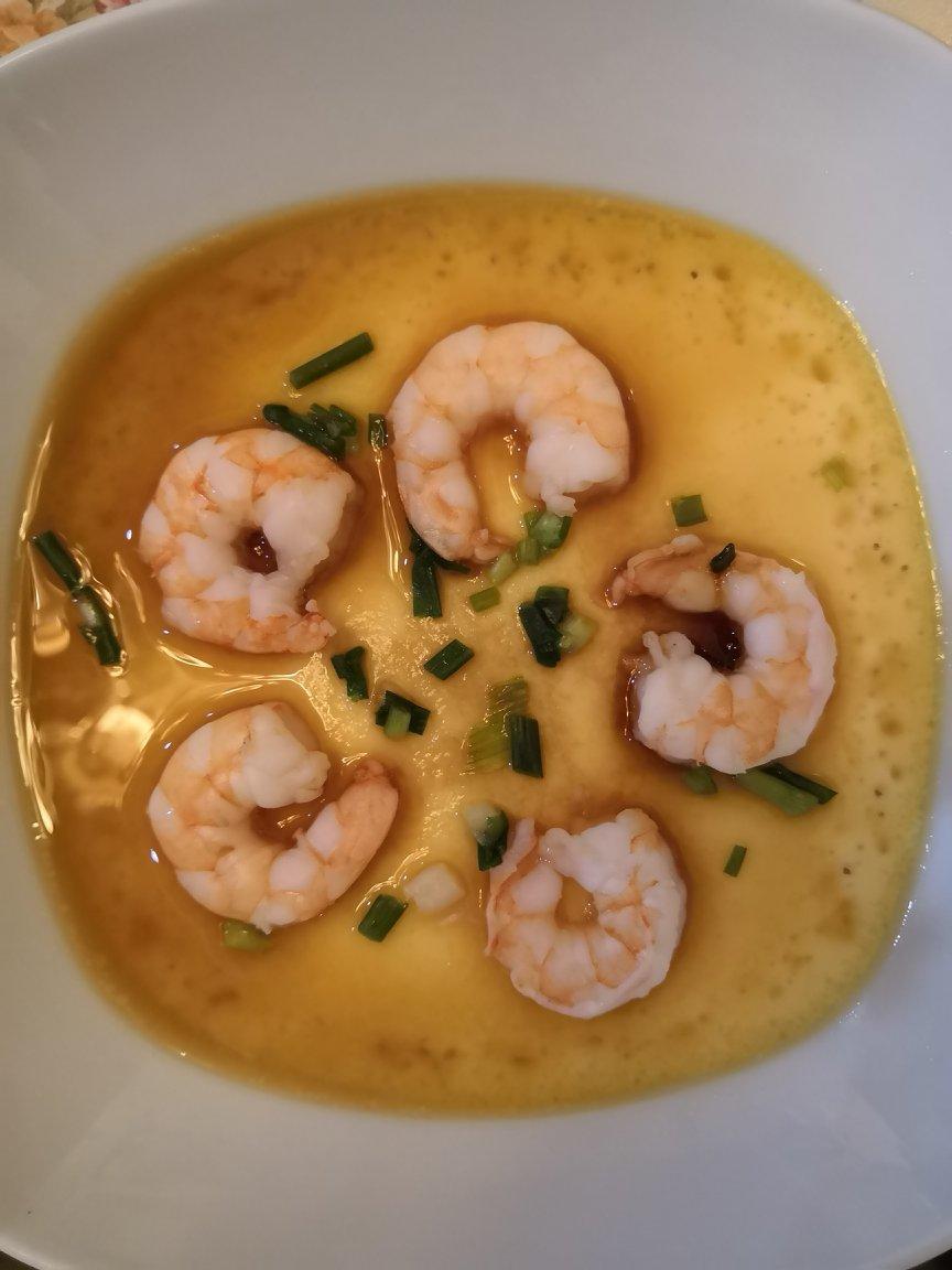 滑嫩的虾仁蛋羹