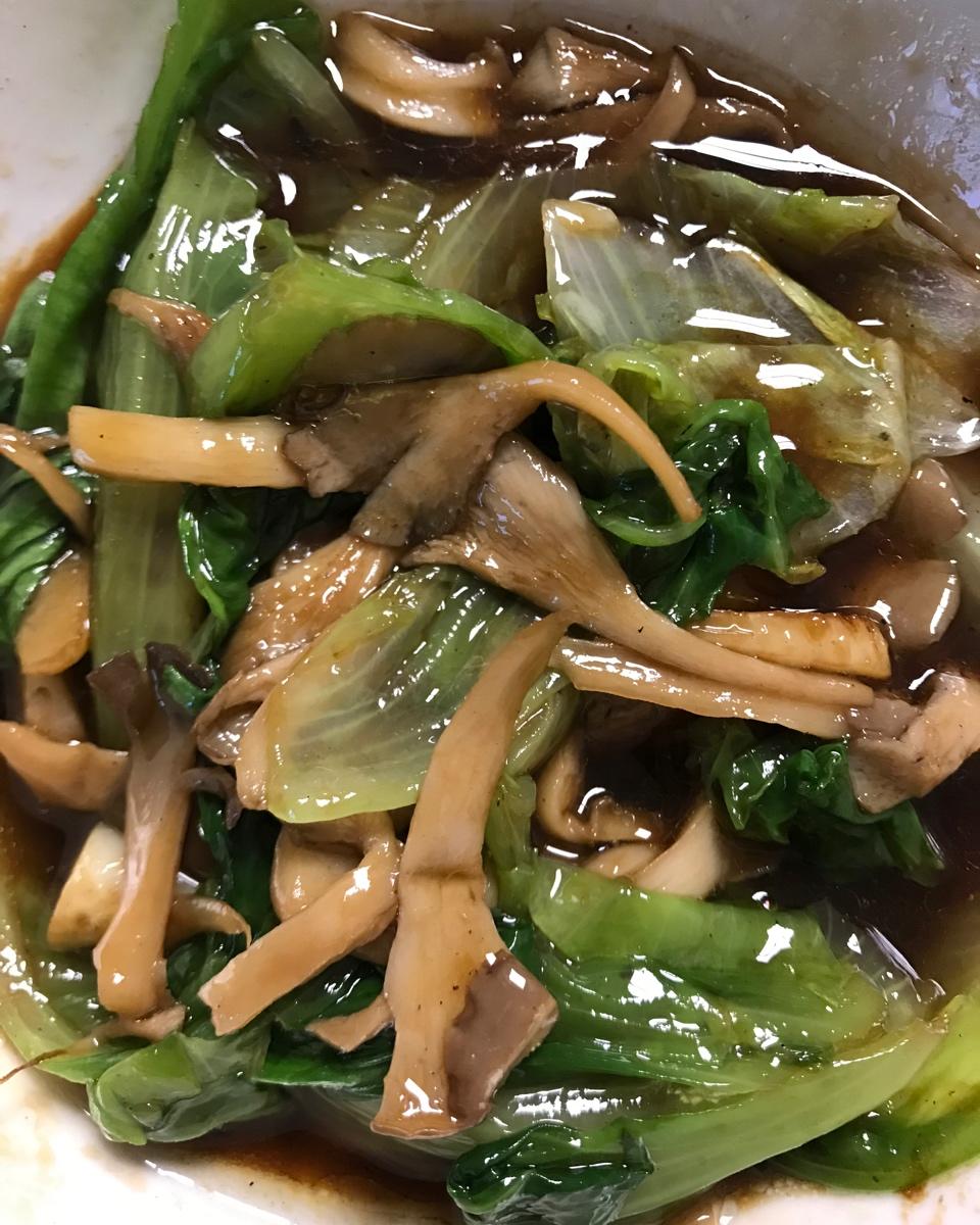 生菜终于有了CP之--蚝油生菜蘑菇