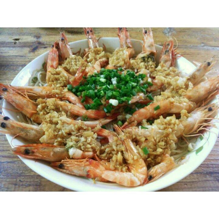 蒜蓉粉丝蒸大虾