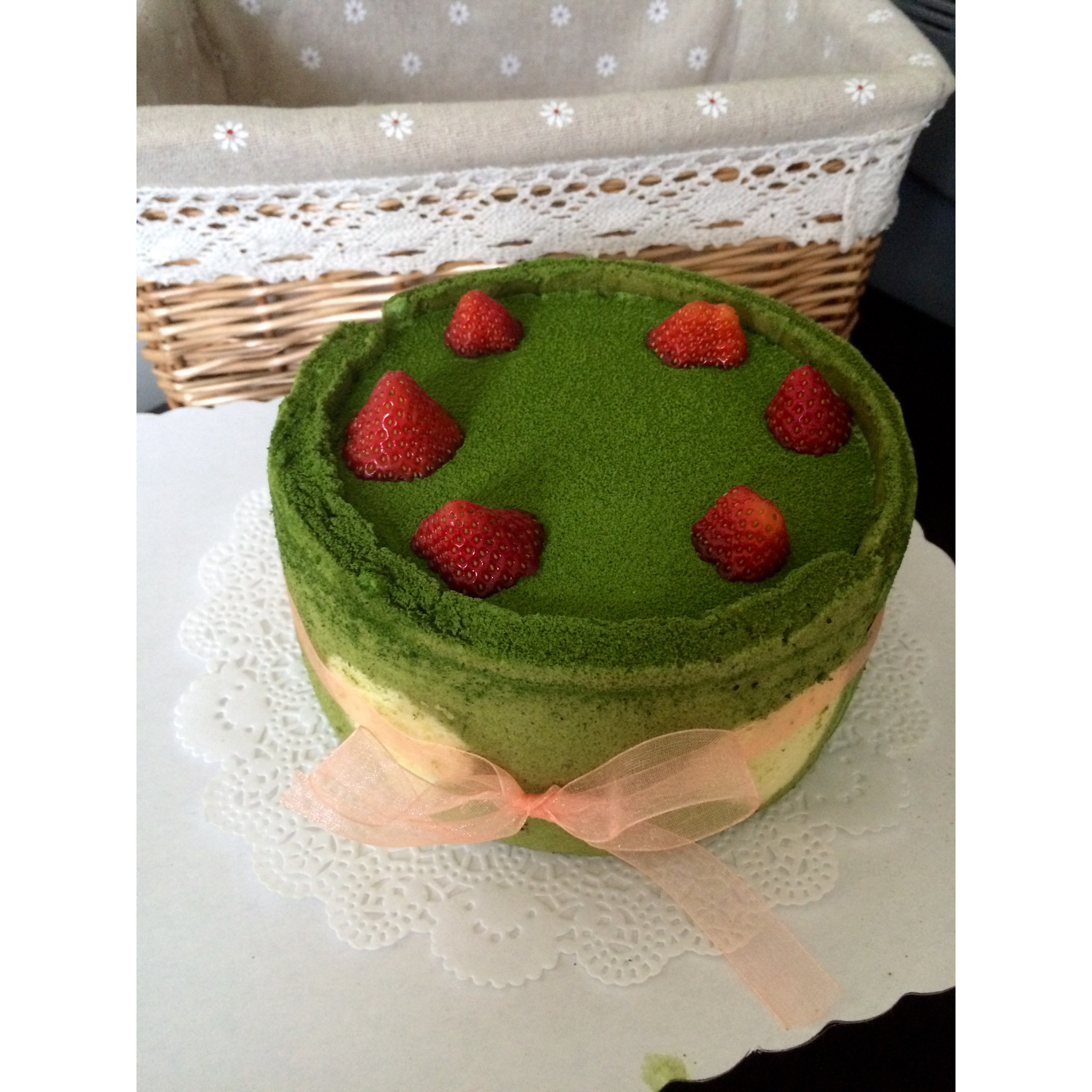 缎带海绵巧克力抹茶慕斯蛋糕