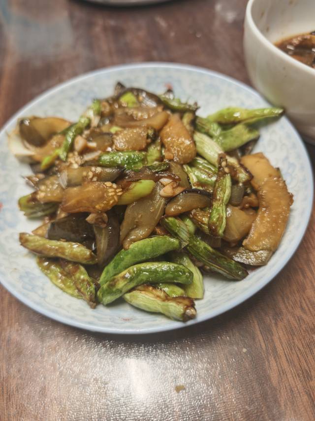 不油炸的茄子烧豆角