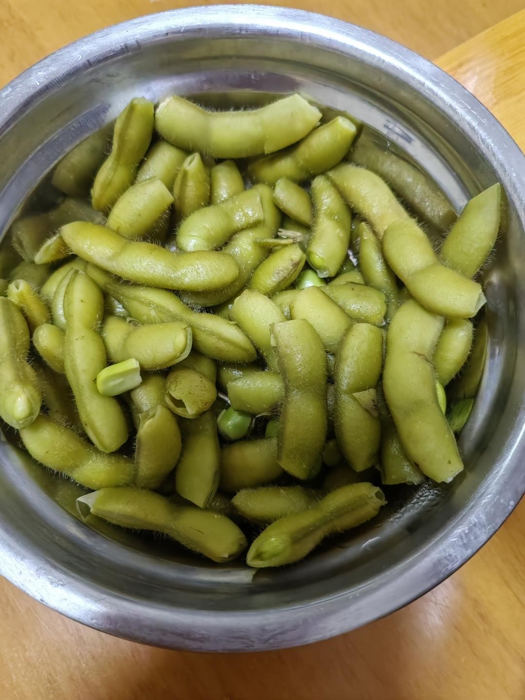 超级简单的煮毛豆