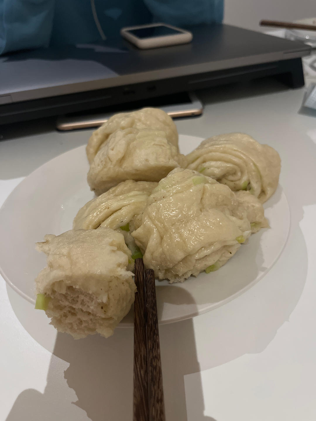 传统的葱油花卷