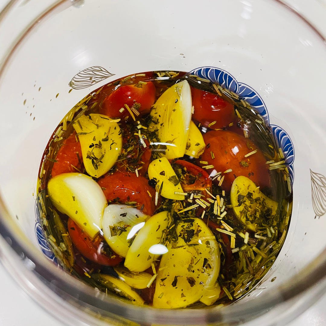 橄榄油浸小番茄/油渍番茄