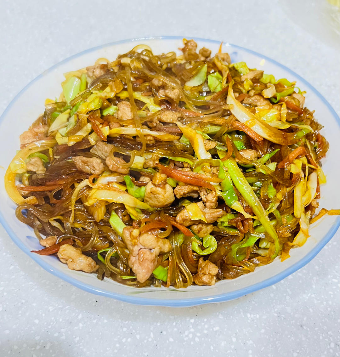 包菜炒粉丝