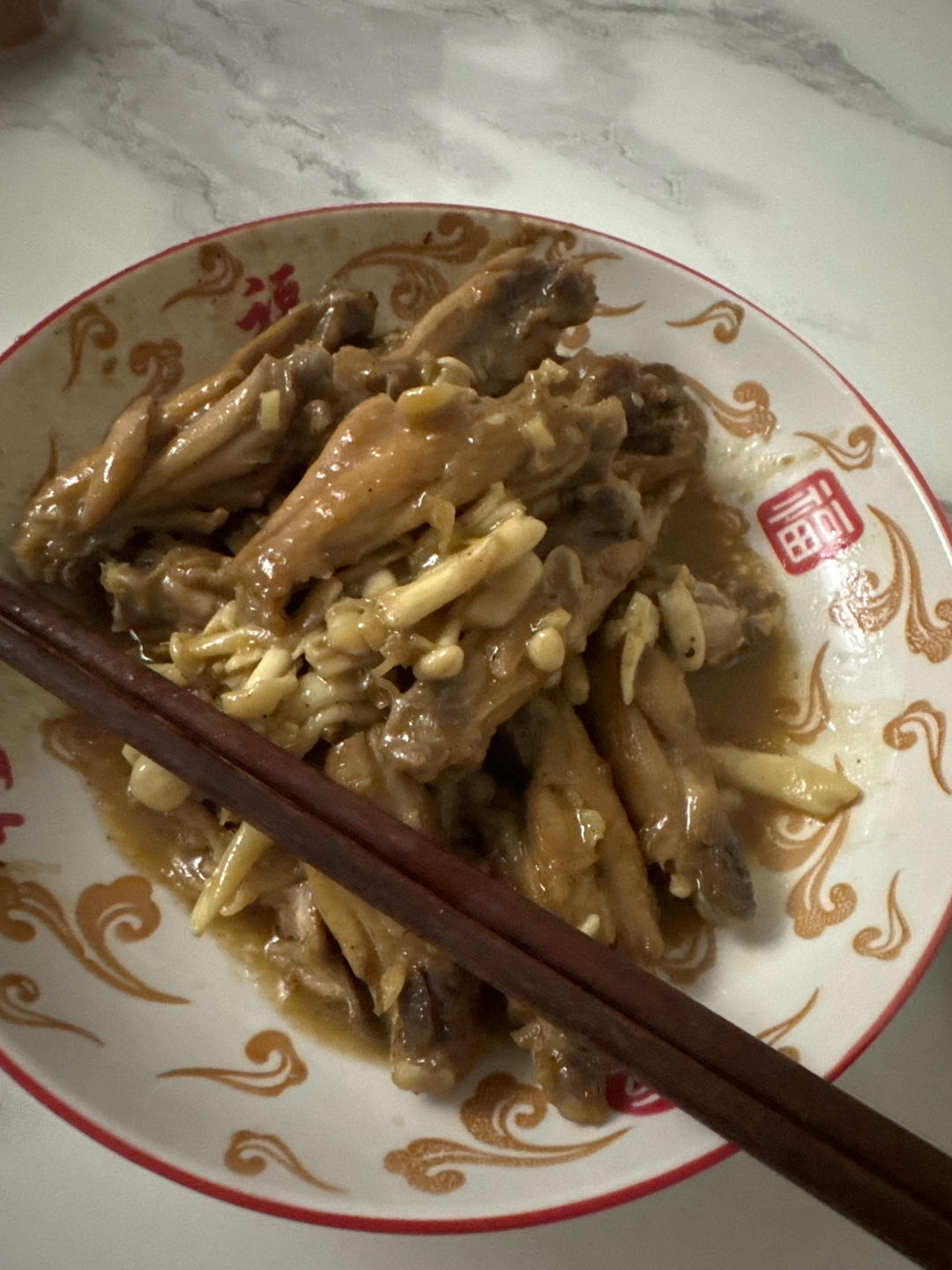 蒜香鸡翅，这才是鸡翅最好吃的做法