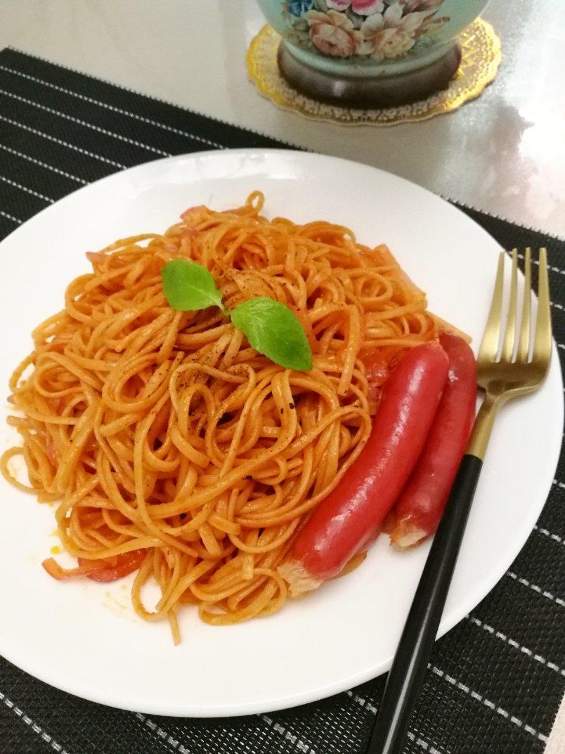 欧陆料理的经典番茄意面