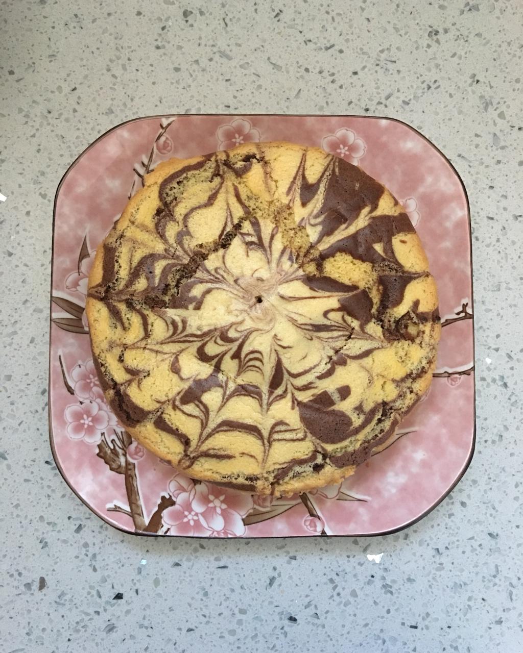 双色拉花戚风蛋糕