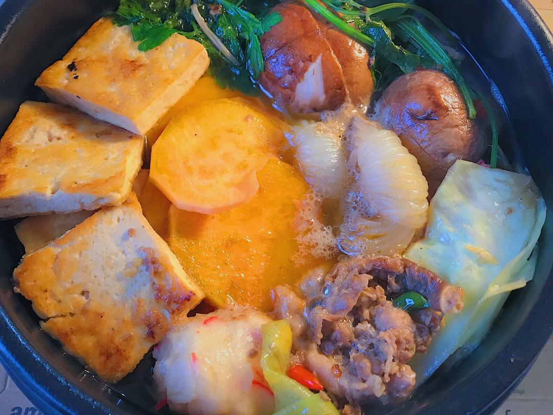 寿喜烧（日式牛肉火锅）