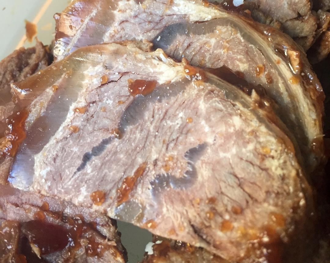 妈妈的酱牛腱的做法