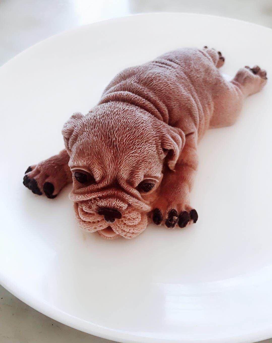 网红沙皮狗慕斯蛋糕