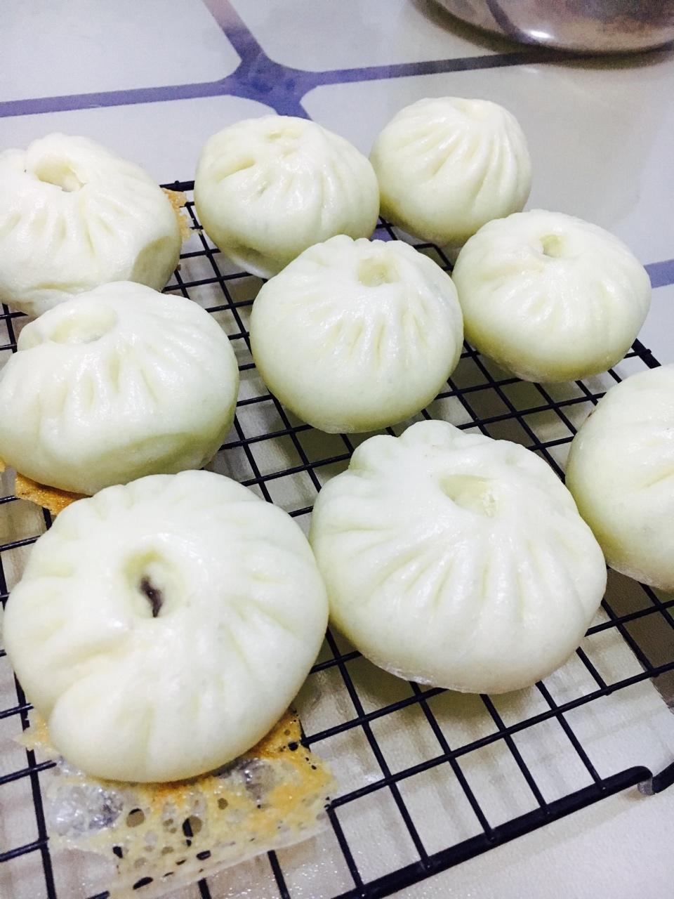 豆沙包