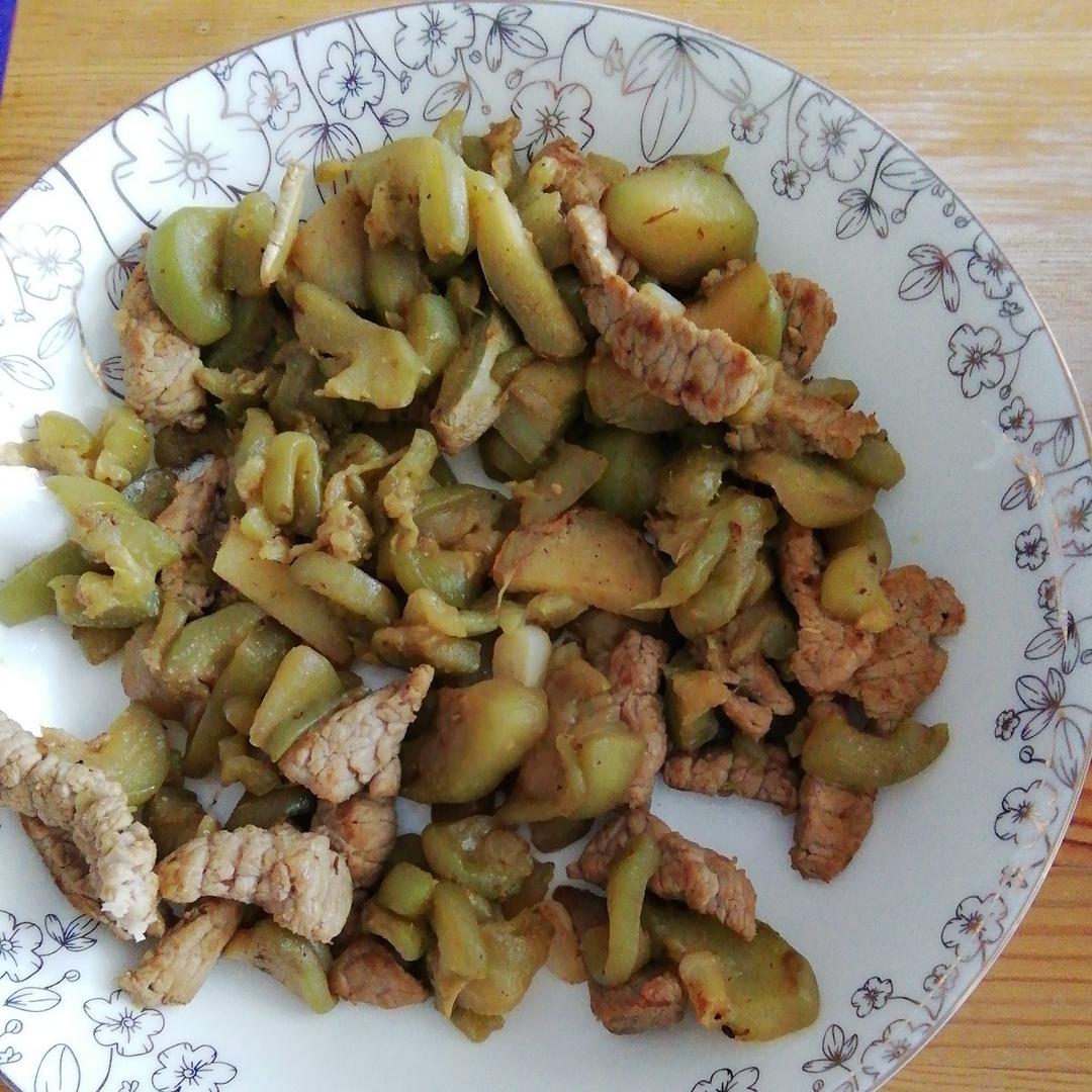 肉炒茄子丝