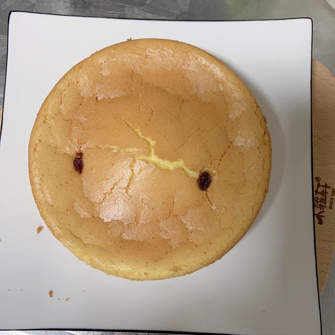 6寸蔓越莓戚风蛋糕