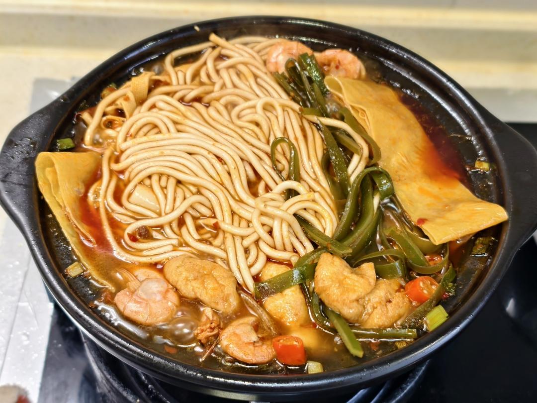 午餐•2025年12月12日