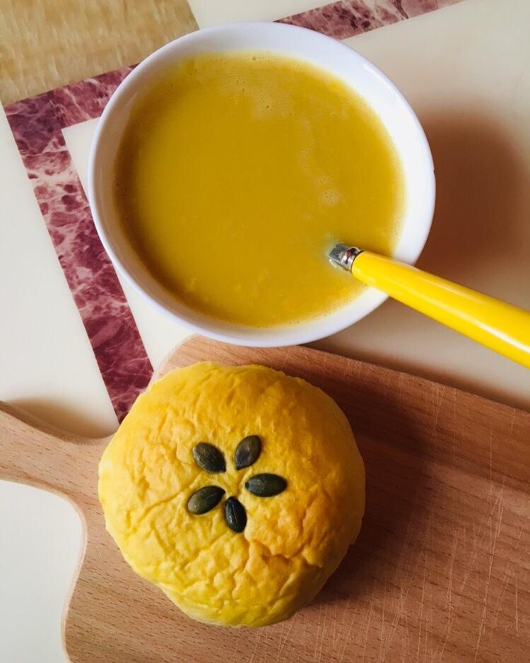 南瓜红豆包