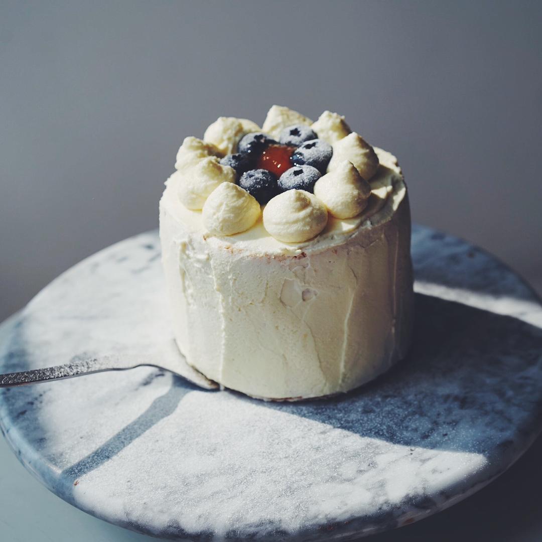 四寸抹面戚风蛋糕胚