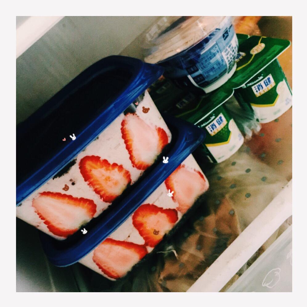 《Tinrry下午茶》教你做草莓芝士慕斯（6寸配方）