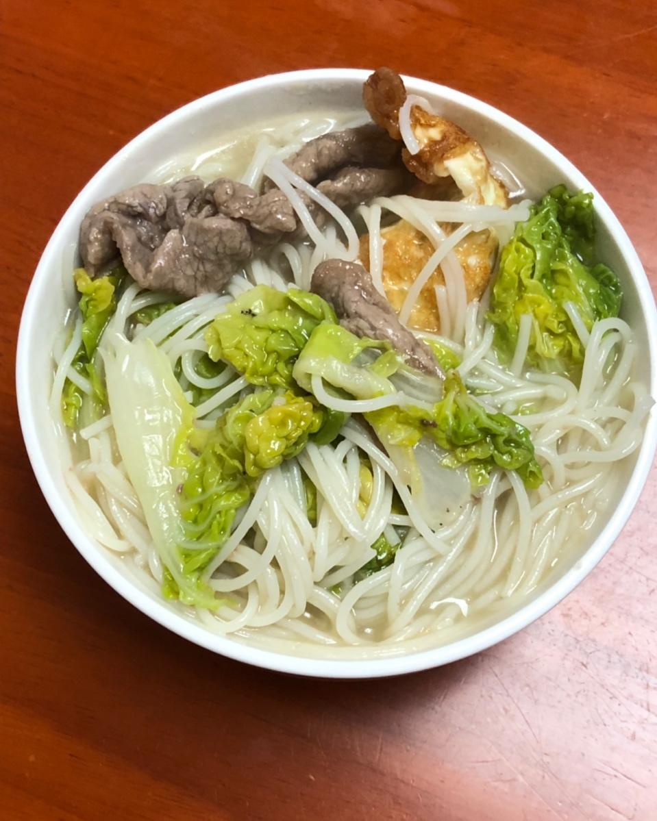 cindyzhang_做的青菜米粉汤