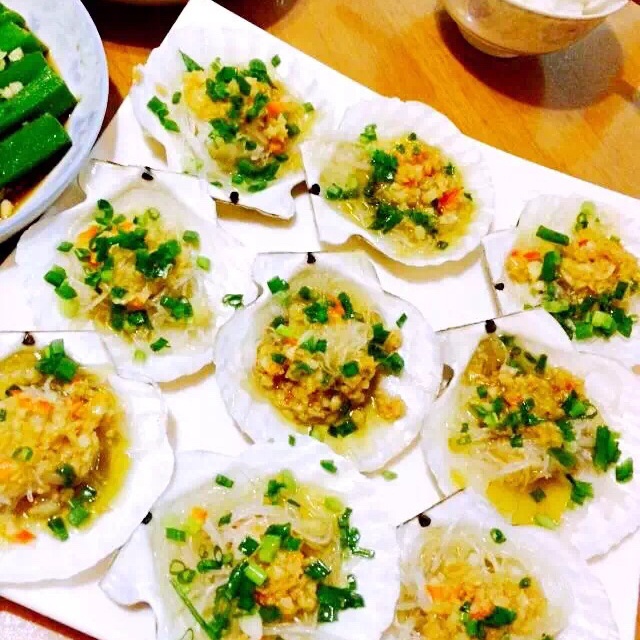 蒜蓉粉丝蒸扇贝