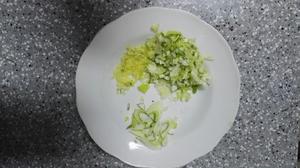 【快手】白菜汆丸子的做法 步骤1
