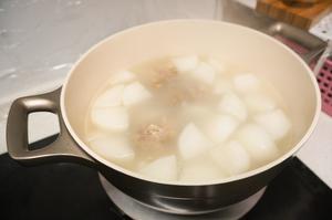 白萝卜牛肝菌牛尾汤的做法 步骤8