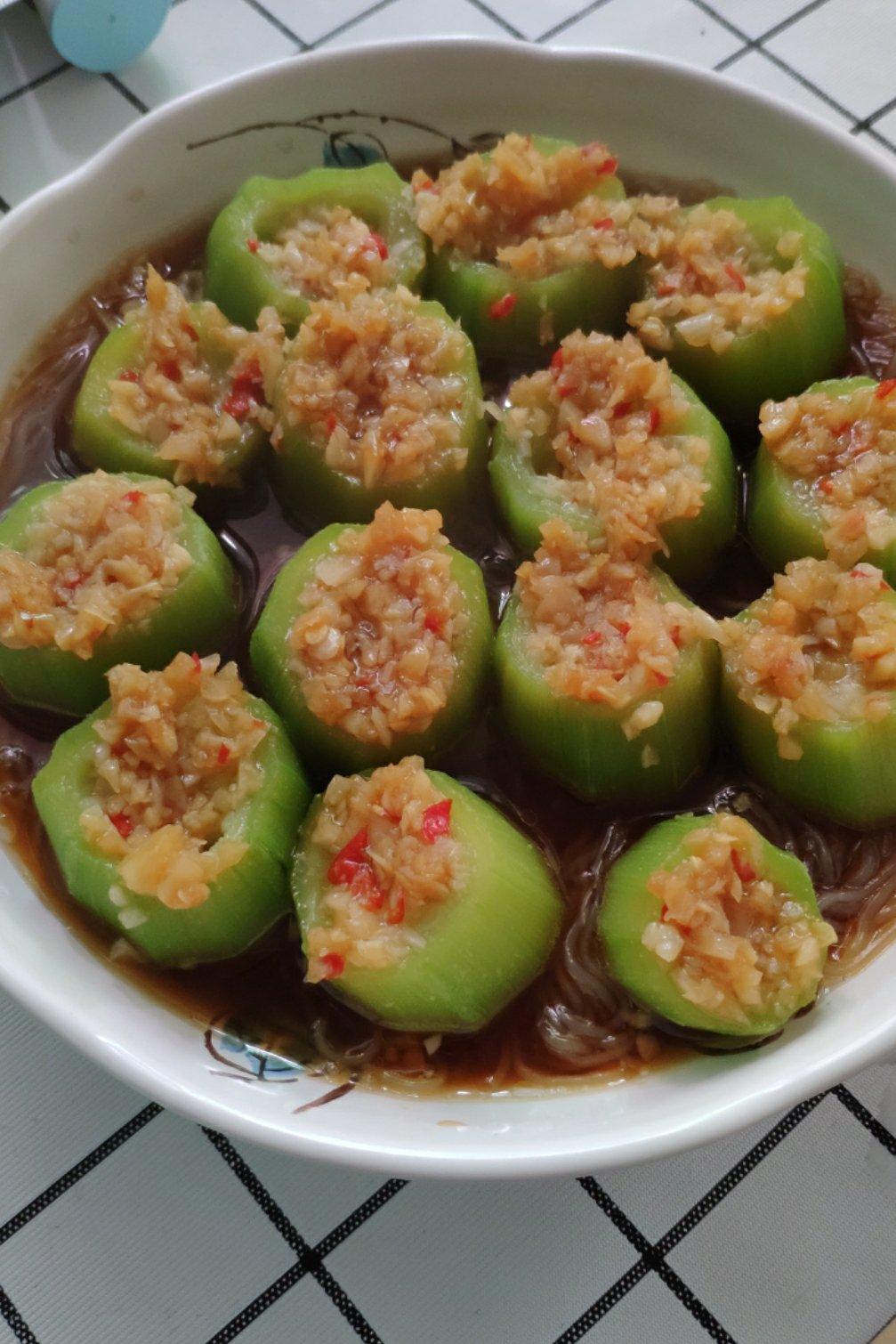 蒜蓉粉丝蒸丝瓜