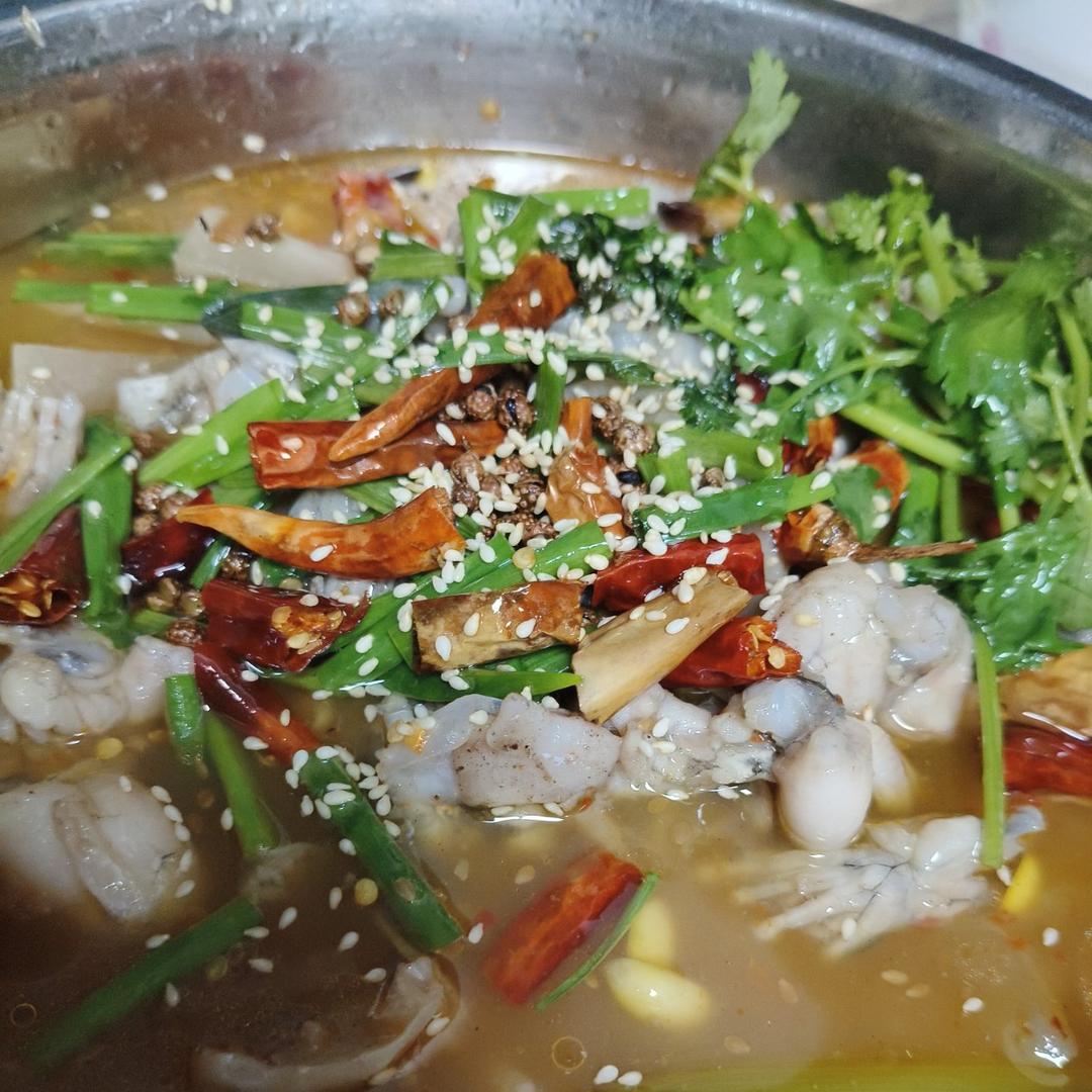 独家秘制 · 泡椒田鸡!