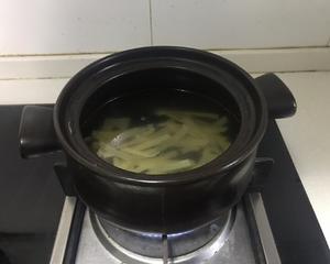 酸辣牛肉粉丝汤（砂锅酸辣汤）的做法 步骤2
