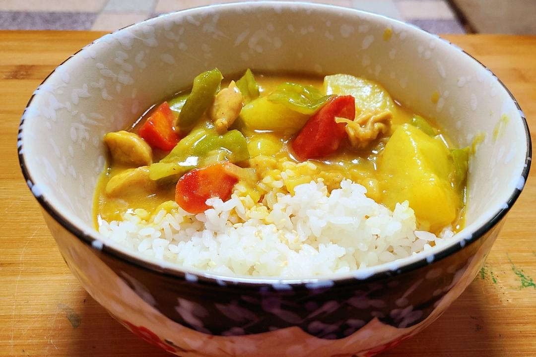 零失败日式咖喱鸡肉饭！！最正宗日本家庭做法！简单又好吃！