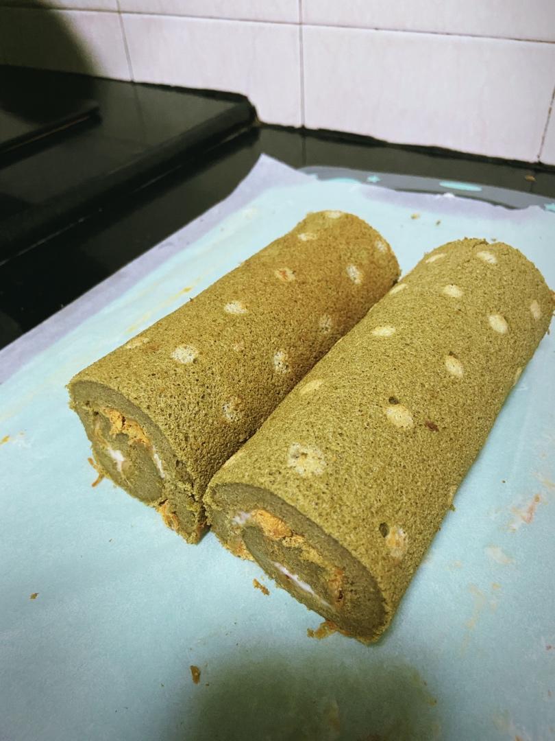 波点抹茶肉松蛋卷