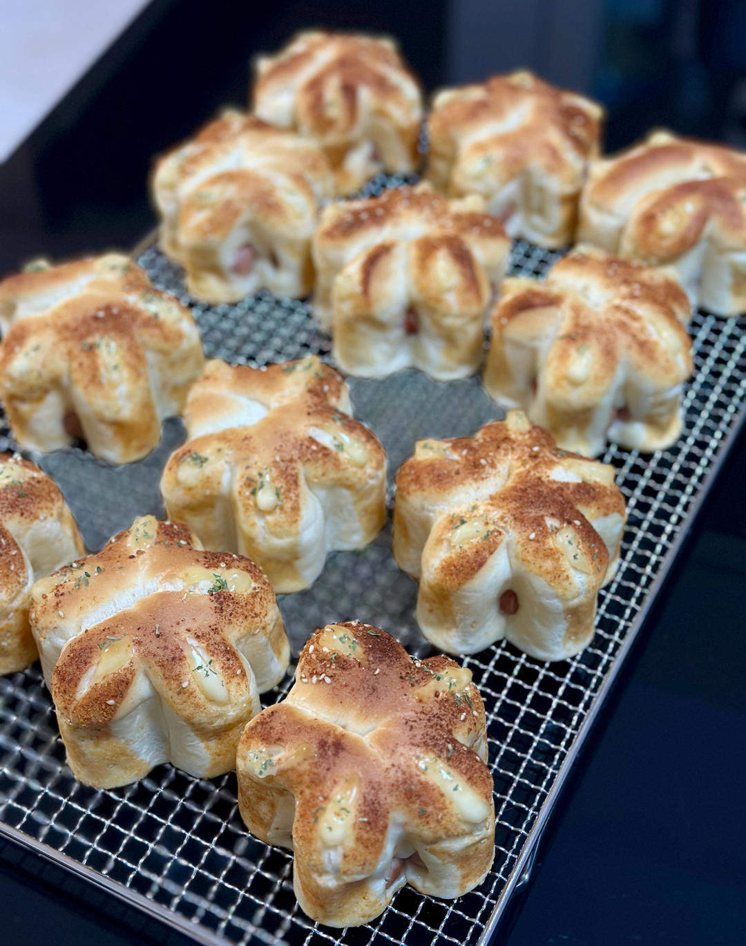 德肠芝士花朵面包