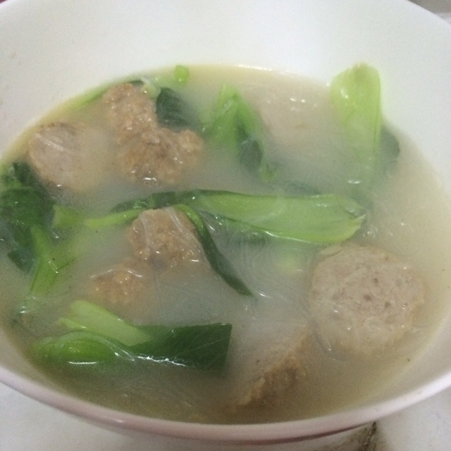 白菜丸子粉丝汤