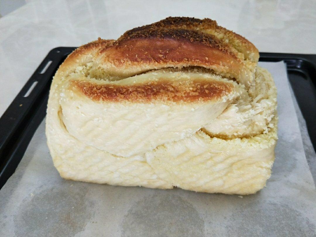 椰蓉吐司面包 Coconut Loaf