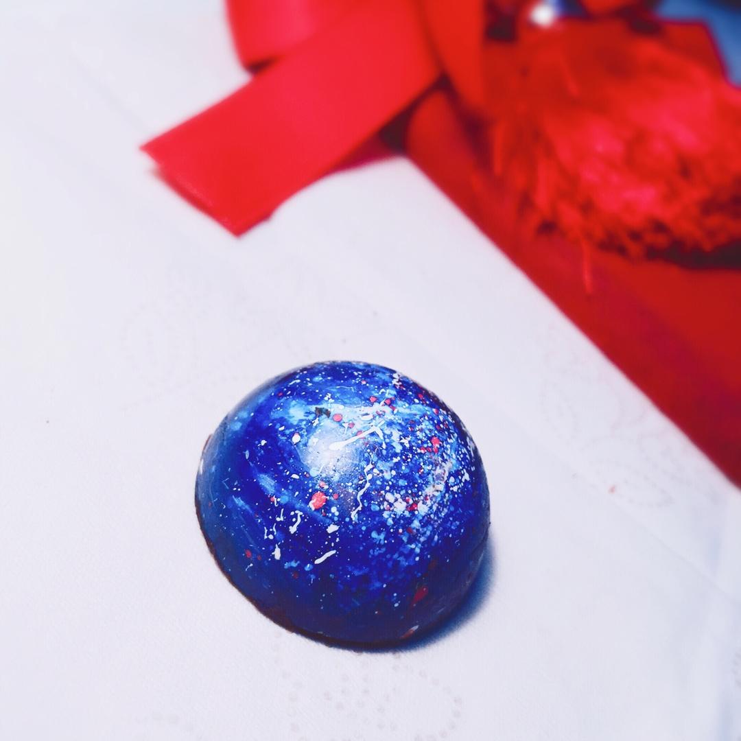 konysong做的星空巧克力柠檬甘纳许夹心