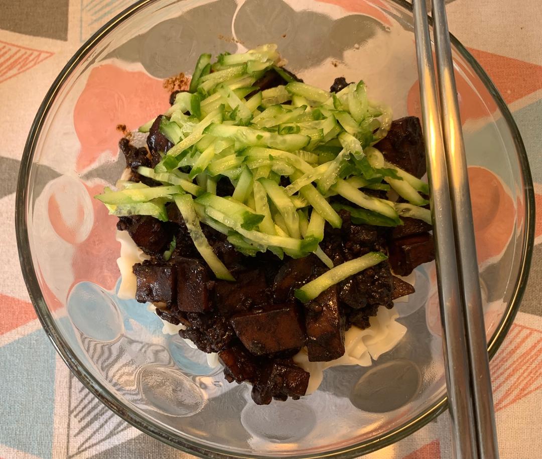 韩式炸酱面
